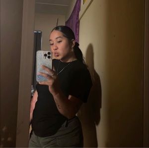 Meet your Posher, Stefanie